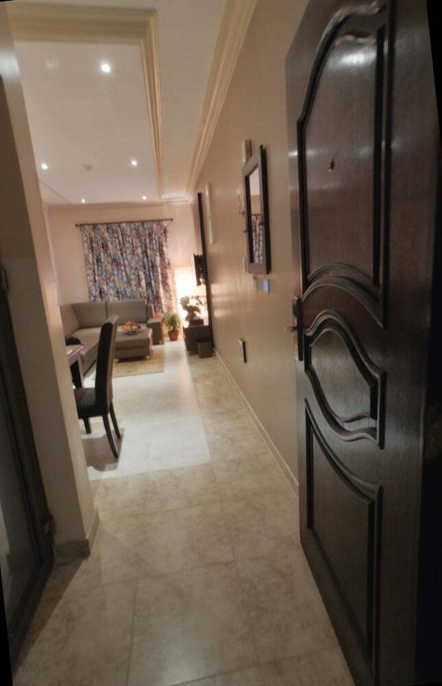 Aparthotel City Suites
