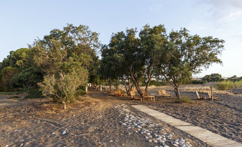 Hotel Eco Beach And Magic Garden