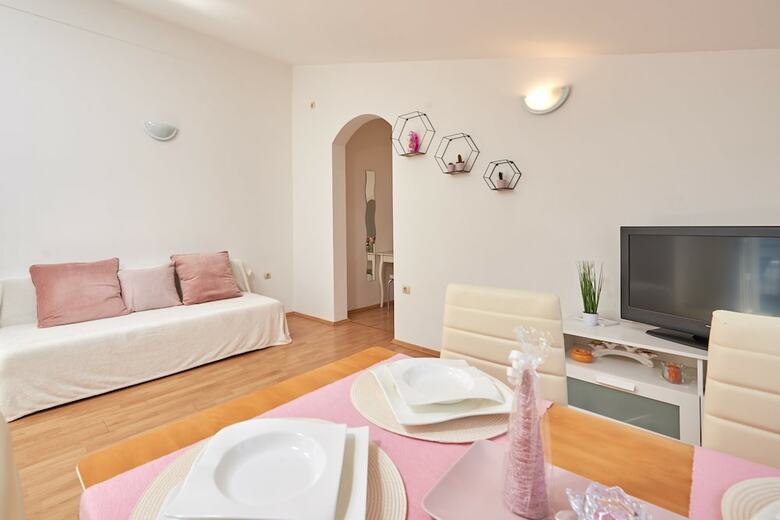 Apartmani Knezovic