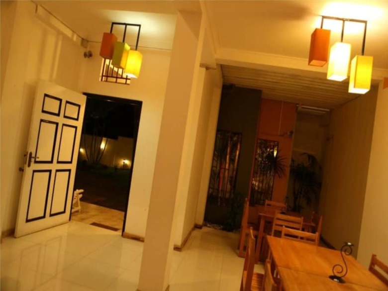 Hotel Apna�