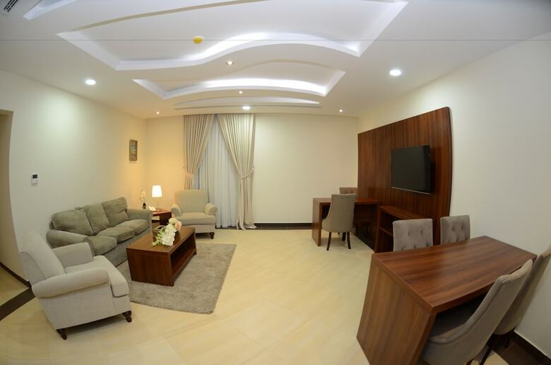High End Gardens Aparthotel