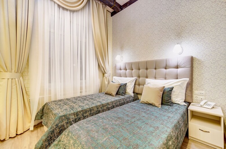 Hotel Guest Rooms At Chaykovskogo 22