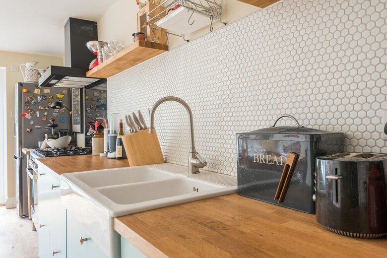 Spacious Home In Queen?s Park