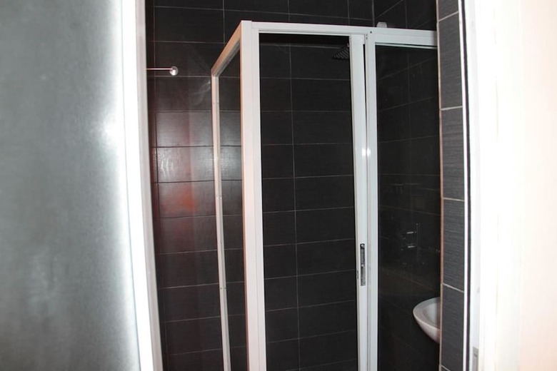 Hotel Lakeem Suites Adebola