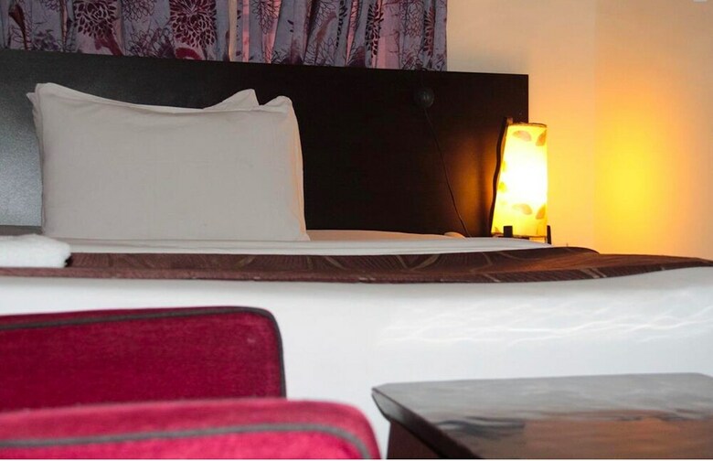 Hotel Lakeem Suites Adebola
