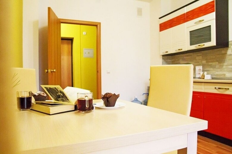 Apartment Etazhydaily Soyuznaya-shchorsa