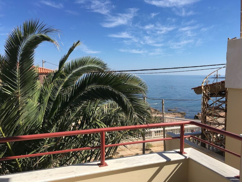 Savvas Surf House