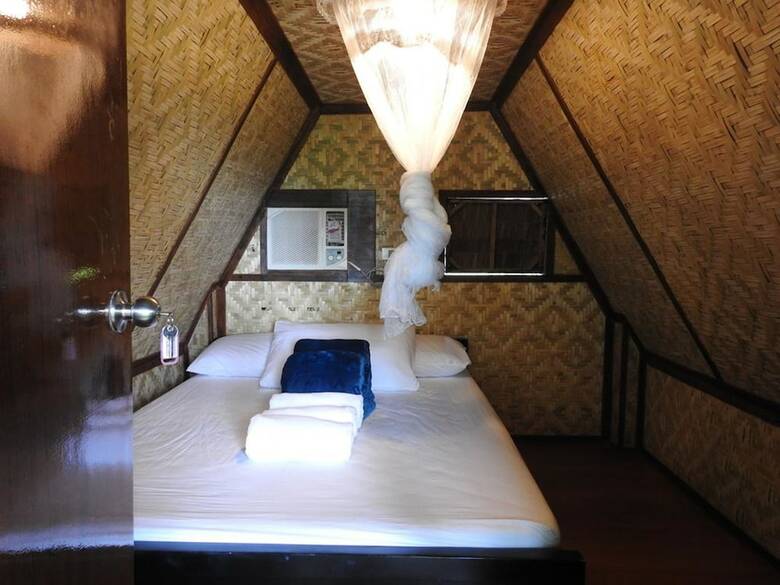 Hotel Nalu Surf Camp