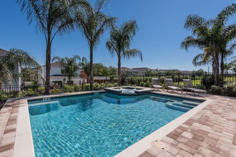 Superior 8 Bedrooms Villa With Pool Disney