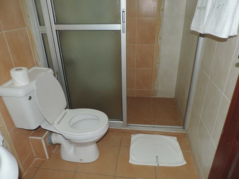 Meru Slopes Hotel