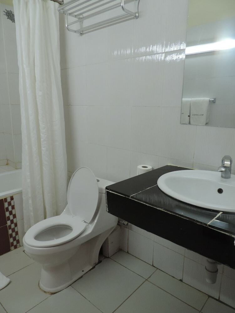 Meru Slopes Hotel