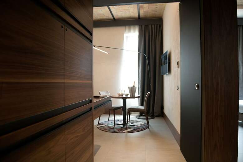 Hotel Gasometer Urban Suites