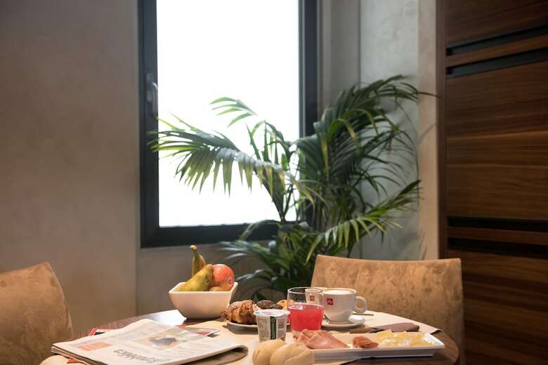 Hotel Gasometer Urban Suites