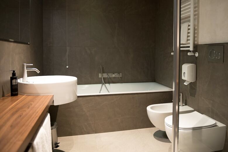 Hotel Gasometer Urban Suites