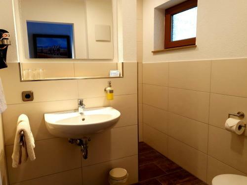 Hostal Gasthof Zum Schwan