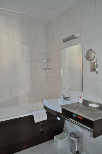 Apartaments Inter Esqu�