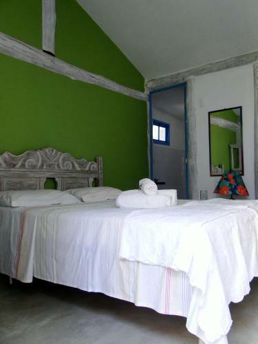 Hostal Pousada Casa Da Praia Ita�nas