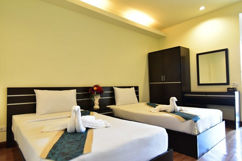 Tharakiree Place Hotel