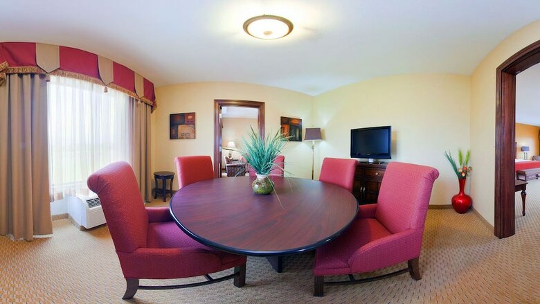 Holiday Inn Express Hotel & Suites Franklin