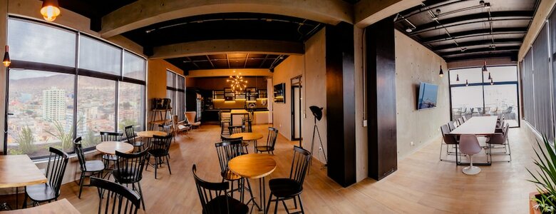Hotel Hub Aparts & Suites