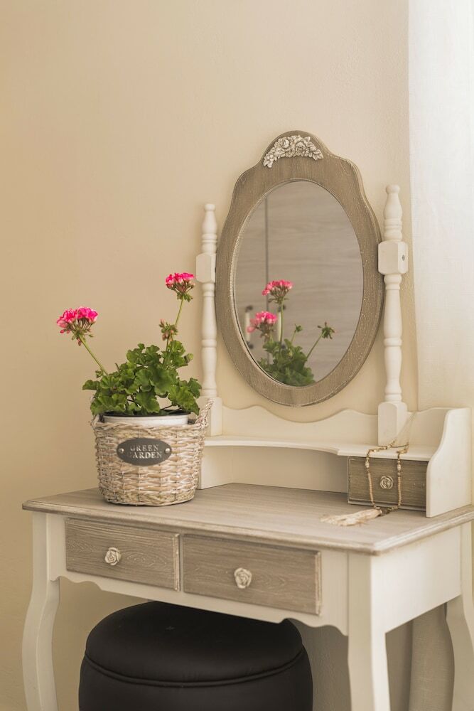 Lindos Luxury Retro Villas