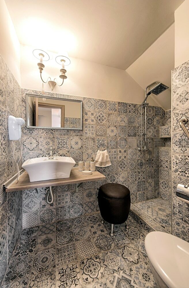 Lindos Luxury Retro Villas
