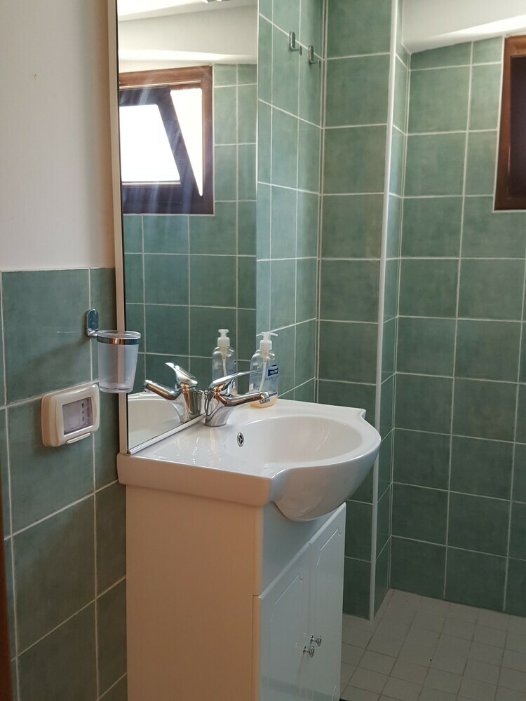 Dante Apartment