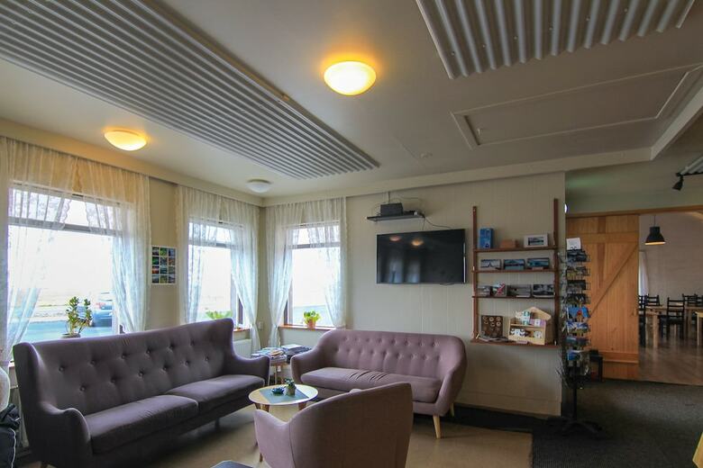 Hotel H�tel Rj�kandi