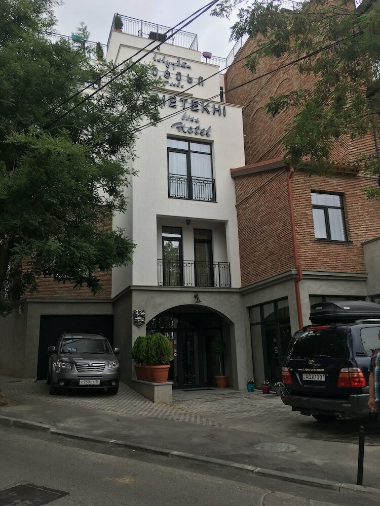 Hotel Metekhi Line