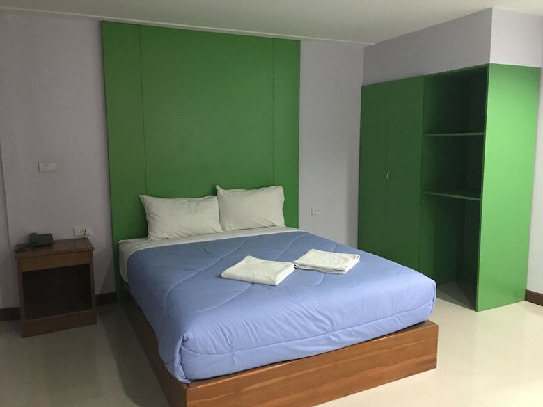 Thanakorn Garden Hotel