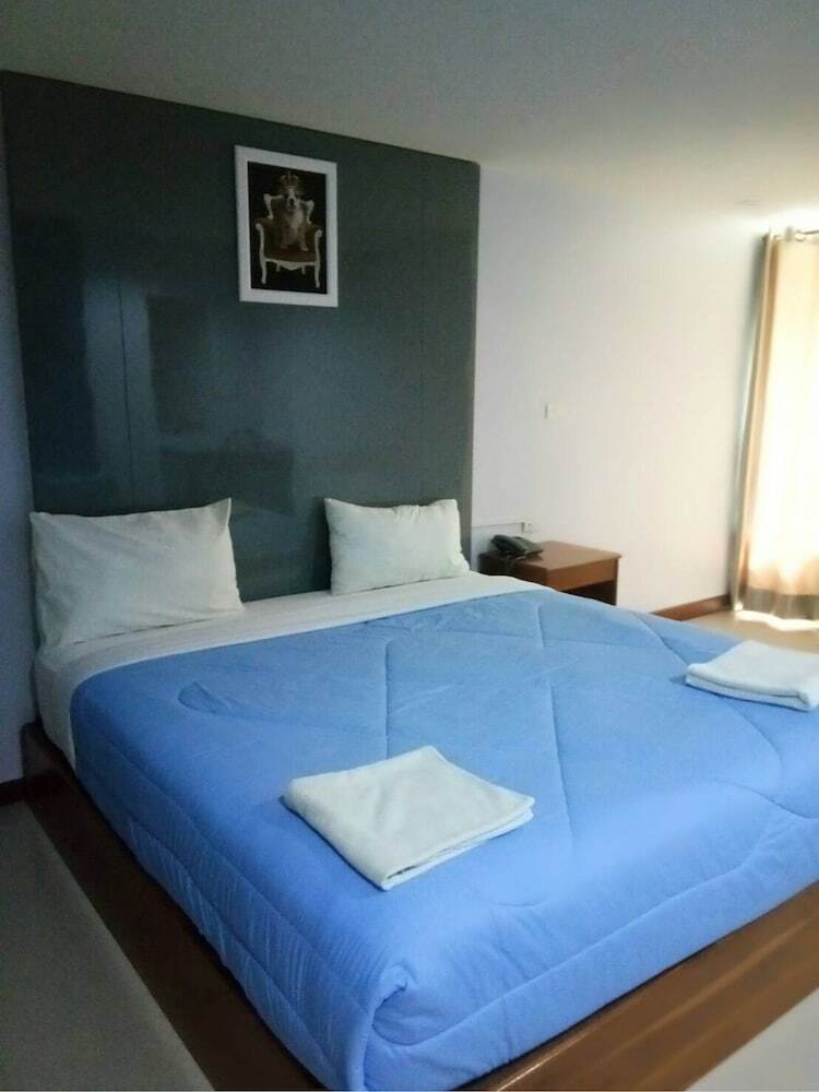 Thanakorn Garden Hotel