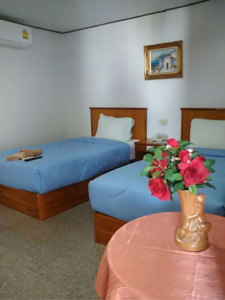 Thanakorn Garden Hotel