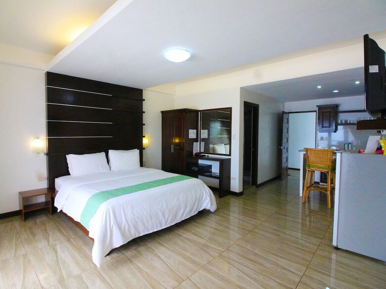 Hotel Manarra Seaview Resort