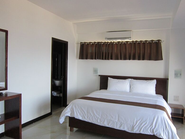 Hotel Manarra Seaview Resort