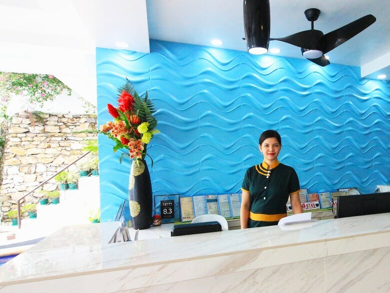 Hotel Manarra Seaview Resort