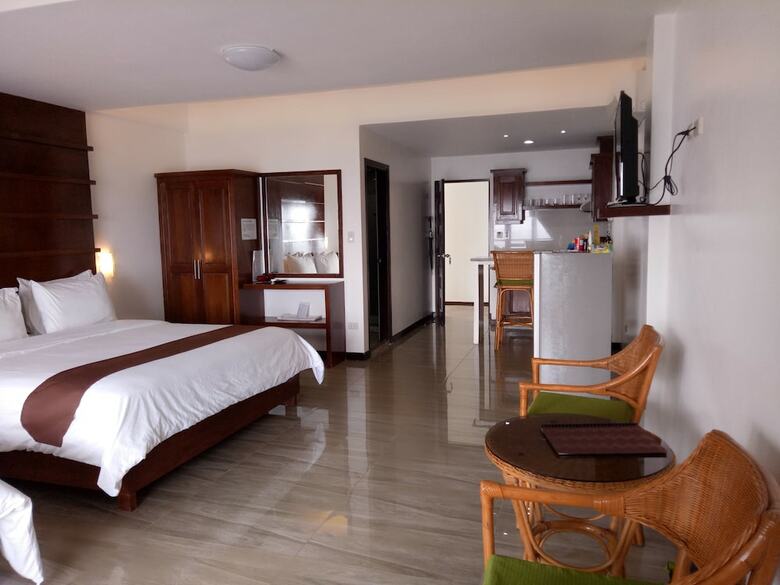 Hotel Manarra Seaview Resort