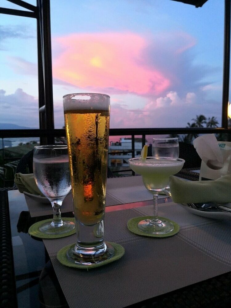 Hotel Manarra Seaview Resort