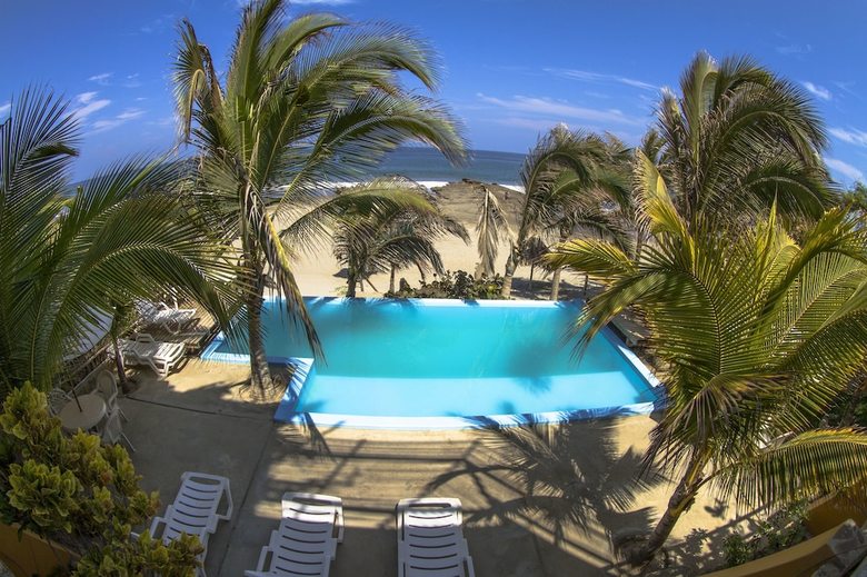 Hotel Pe�a Linda Bungalows
