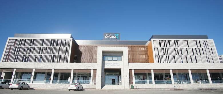Yayoba Hotel