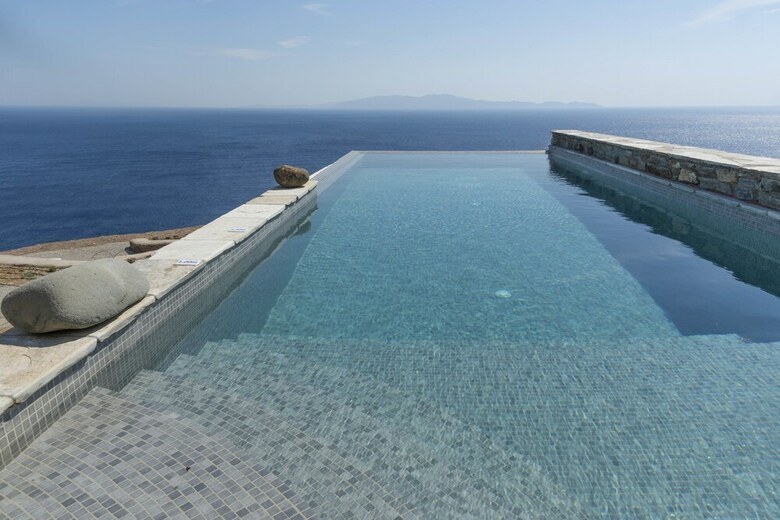 Vathi Bleu Private Villas