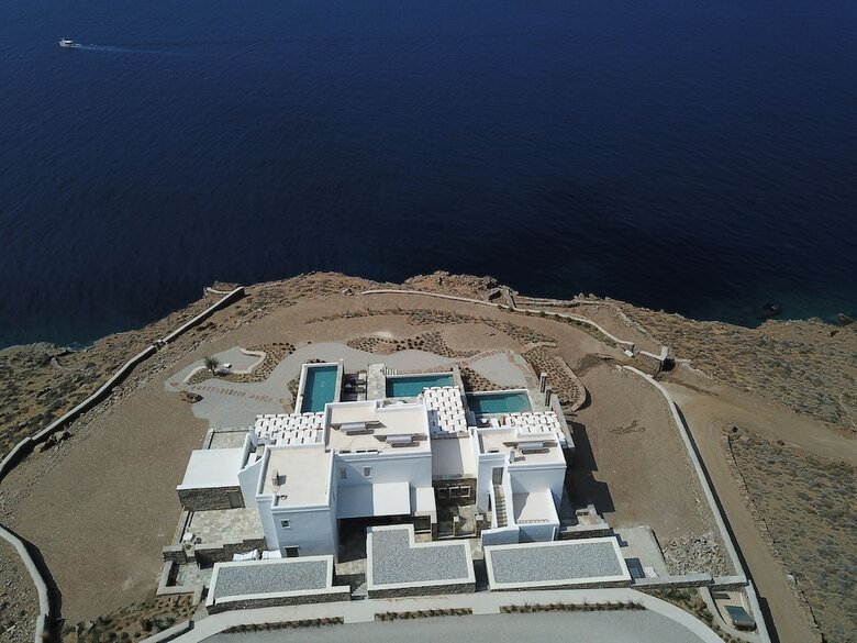 Vathi Bleu Private Villas