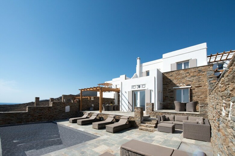 Vathi Bleu Private Villas