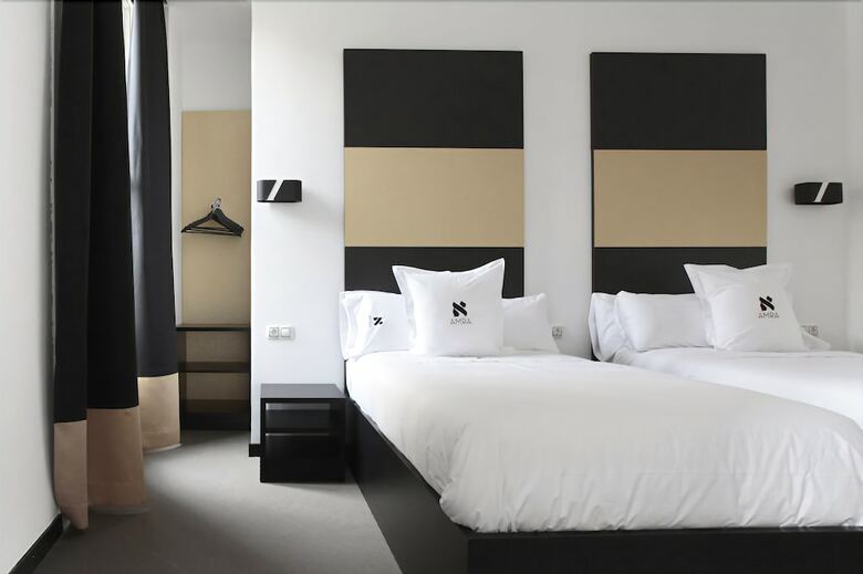 Pension Amra Barcelona Caspe