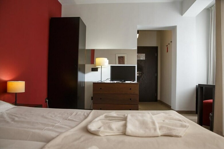 Riverside Boutique Hotel