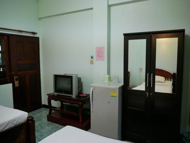 Samoar Riverside Hotel