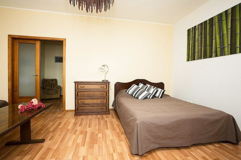 Apartment Etazhydaily Malysheva 4b