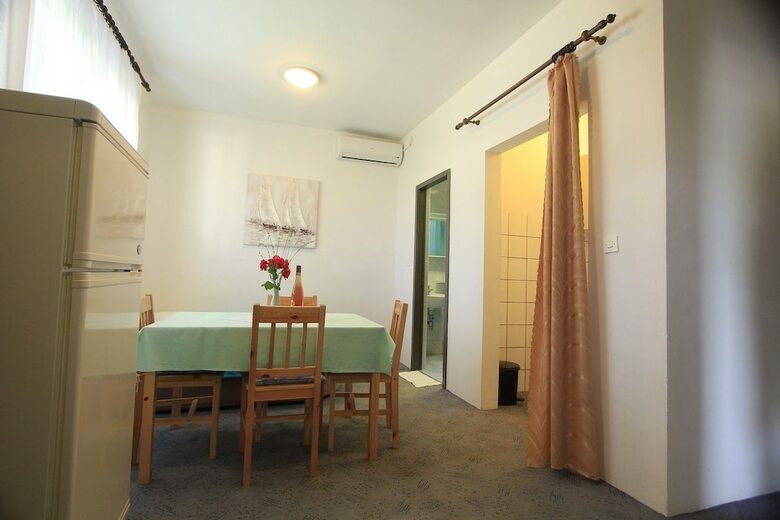 Apartments Mary