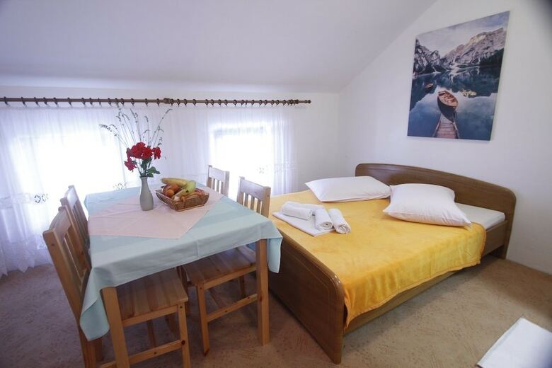 Apartments Mary