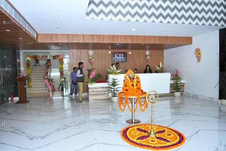 Hotel Grand Sr