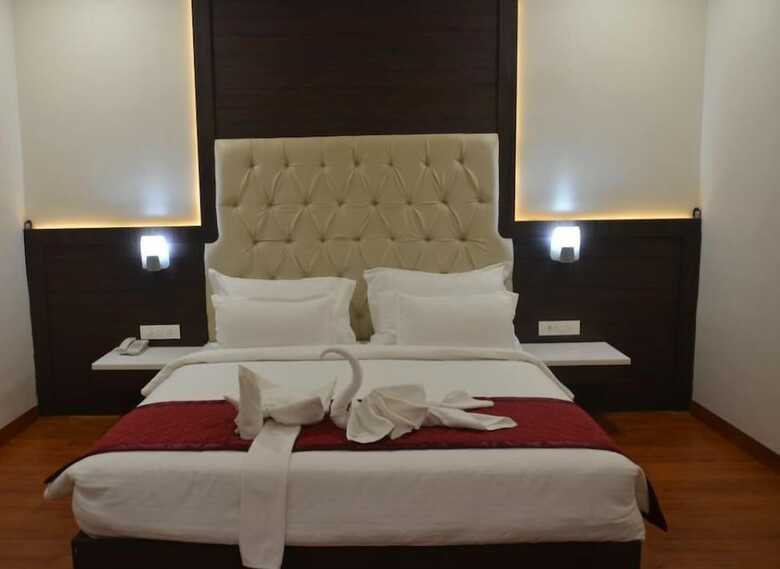Hotel Grand Sr